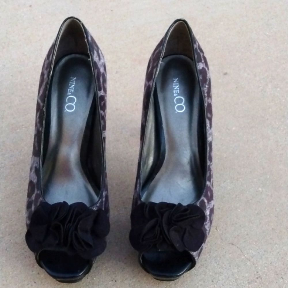 Beautiful Animal Print Betty Boop style Shoes by Nine & Co.